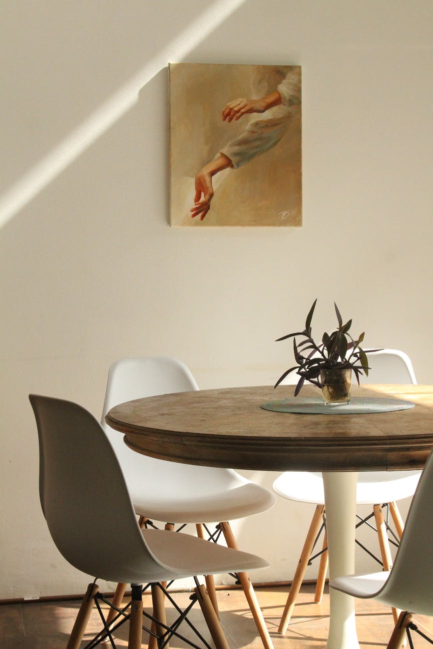 Furniture Stores
