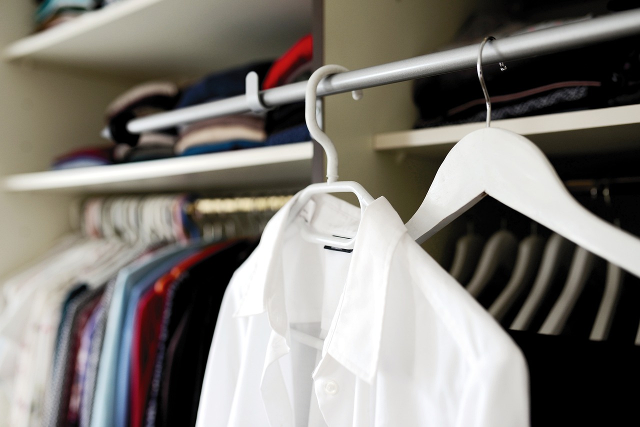 wardrobe 5961193 1280